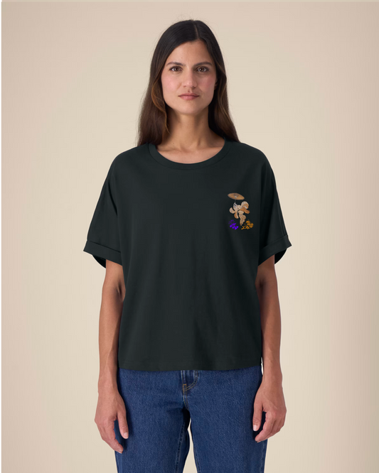 CRIMSON UMBRELLA GEISHA – COLLIDER – Artshirt